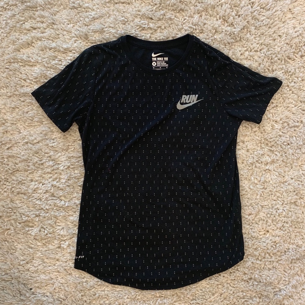 Nike black reflective athletic top